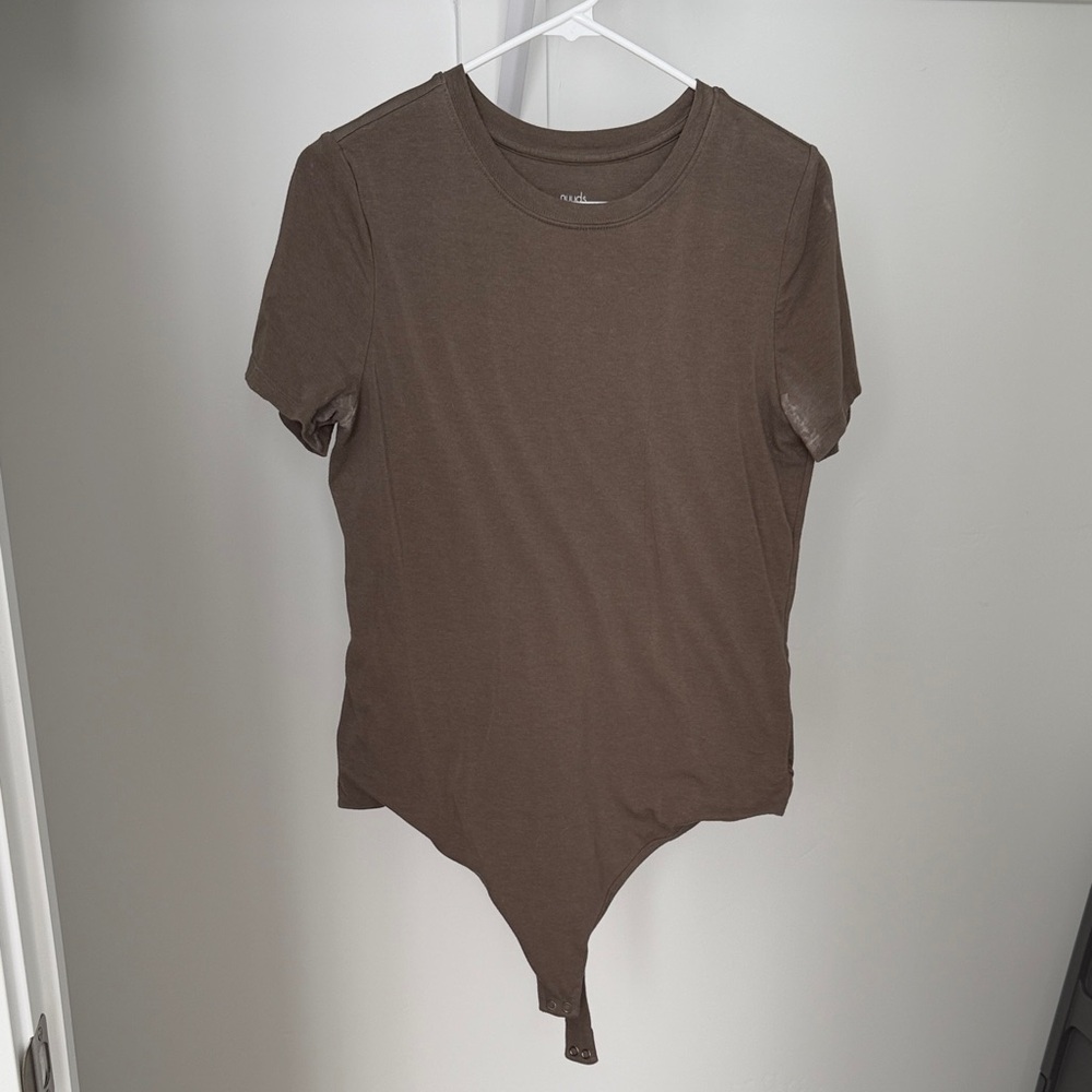 nuuds Classic Brown Short Sleeve Bodysuit